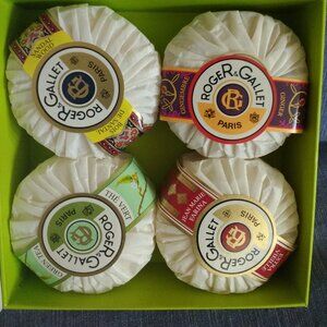 🆕 Roger & Gallet Perfumed Soaps 4 x 100g Ginger, vert, Sandal wood, Farina